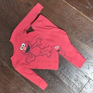 Baby Gap Elmo Pajama Set 100% Organic  Cotton Size 6-12 Months